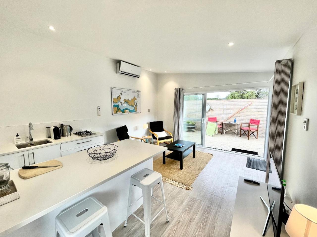Sailor'S Cottage - Stay Waiheke Blackpool Bagian luar foto